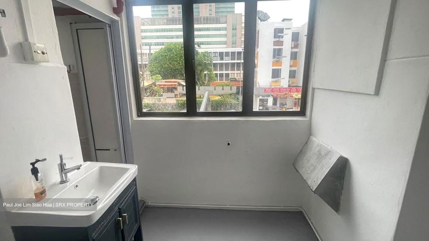 Toa Payoh Central (D12), Shop House #629267911